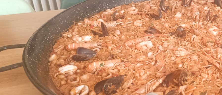 Fideuá Marisco 16€